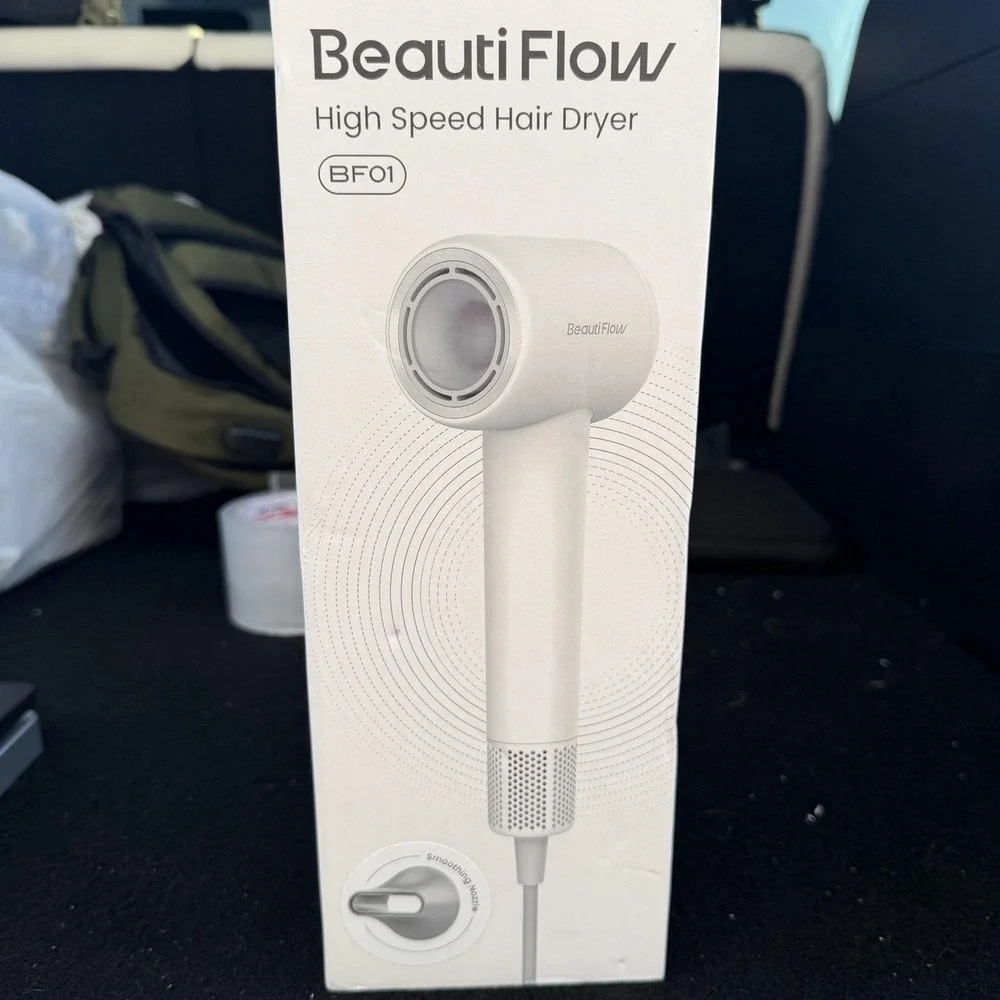Beauti‎ Flow High Speed Hair Dryer 1300W BF01 Ionic Travel Size White Open Box
